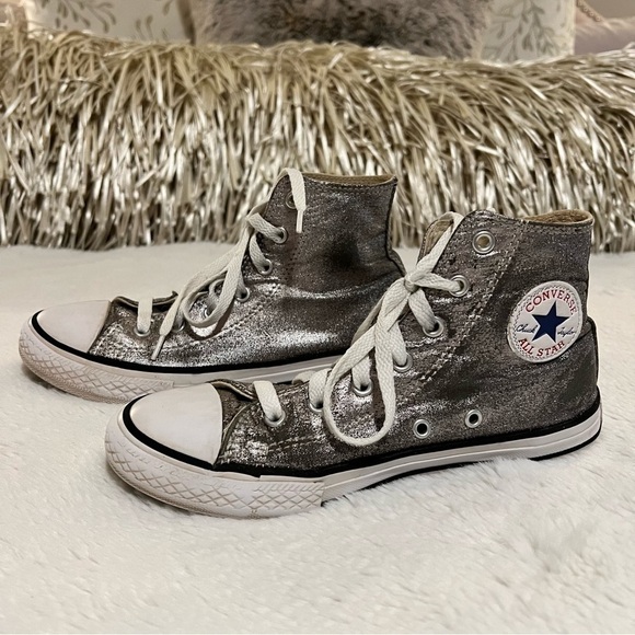 CONVERSE 3 (5.5) Silver Classic Lace Up High Tops Distressed - Picture 5 of 10